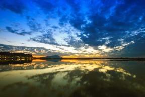 世界拳击超级夜：新兴拳手商业潜力吸引赞助关注，世界拳击协会的拳王